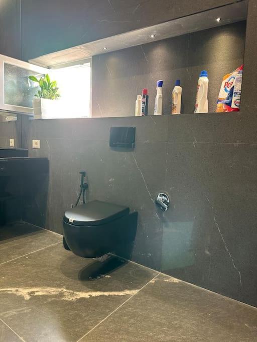 Green Apartment Tiranë Ngoại thất bức ảnh