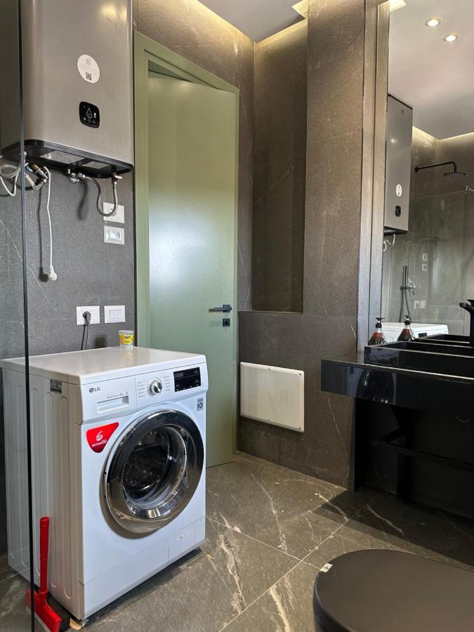 Green Apartment Tiranë Ngoại thất bức ảnh